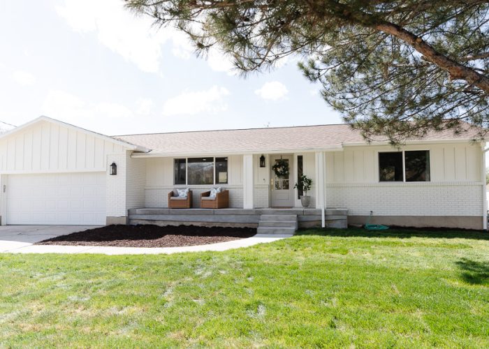 SJ Flip House B&A-393000 x 2000 SJ Flip House B&A-393000 x 2000